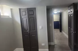 3353 W Warren Blvd, Chicago, IL 60624 - Photo 10