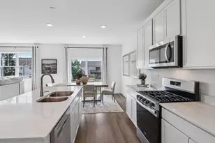 5745 Hunter Dr, Racine, WI 53406 - Photo 8