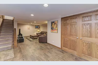 10S607 Glenn Drive, Burr Ridge, IL 60527 - Photo 38