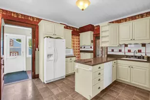 430 N Indiana Ave, Deland, IL 61839 - Photo 18