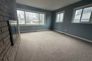 28W567 Forest View Ave, Warrenville, IL 60555 - Photo 6
