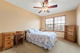 2103 Windcrest Ln, Joliet, IL 60431 - Photo 10