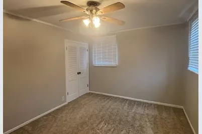 2223 Hawthorne Road, Homewood, IL 60430 - Photo 16