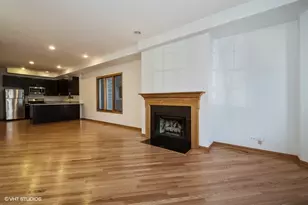 [Address not provided], Chicago, IL 60657 - Photo 4