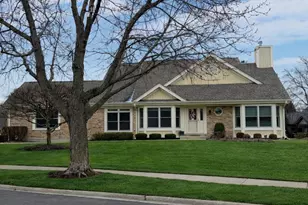 10709 Hollow Tree Rd, Orland Park, IL 60462 - Photo 1