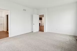 5746 Hunter Dr, Racine, WI 53406 - Photo 14