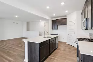 5746 Hunter Dr, Racine, WI 53406 - Photo 8