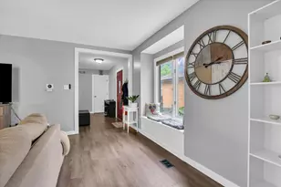 605 S Chicago Ave, Champaign, IL 61821 - Photo 10