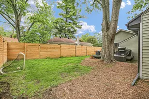 605 S Chicago Ave, Champaign, IL 61821 - Photo 38