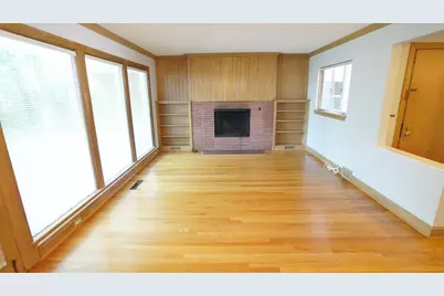 459 Highcrest Drive, Wilmette, IL 60091 - Photo 4