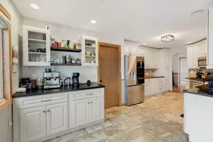 125 N Hamilton Dr, Grant Park, IL 60940 - Photo 6