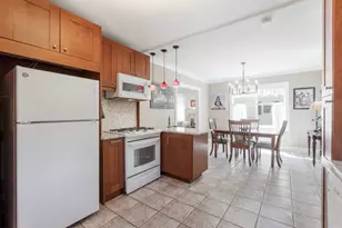518 S Oakland Ave, Villa Park, IL 60181 - Photo 18
