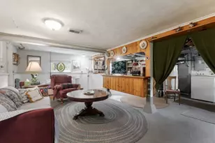 518 S Oakland Ave, Villa Park, IL 60181 - Photo 10