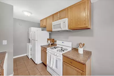 485 James Court #C, Glendale Heights, IL 60139 - Photo 6