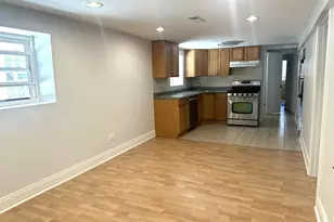 2529 W Thomas St, Chicago, IL 60622 - Photo 2