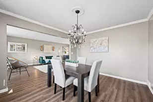 1320 N Douglas Ave, Arlington Heights, IL 60004 - Photo 12