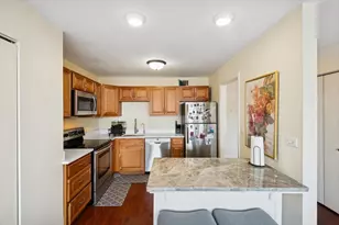 2700 N Hampden Ct, Chicago, IL 60614 - Photo 8