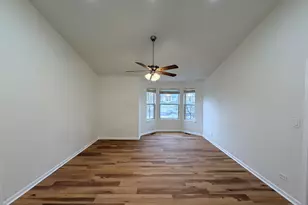 431 Pine Lake Cir, Vernon Hills, IL 60061 - Photo 18