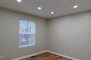 431 Pine Lake Cir, Vernon Hills, IL 60061 - Photo 28