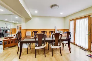 1021 Warwick Cir S, Hoffman Estates, IL 60169 - Photo 10