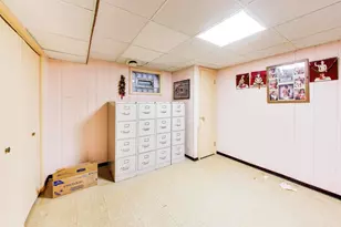 1021 Warwick Cir S, Hoffman Estates, IL 60169 - Photo 40