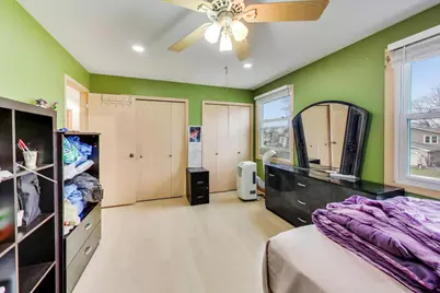 1021 Warwick Circle S, Hoffman Estates, IL 60169 - Photo 32