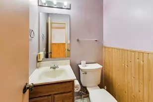 1021 Warwick Cir S, Hoffman Estates, IL 60169 - Photo 16