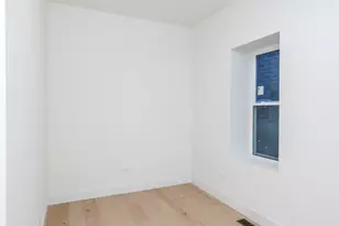 1830 S Peoria St, Chicago, IL 60608 - Photo 12