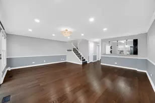 1803 Vermont Dr, Elk Grove Village, IL 60007 - Photo 4