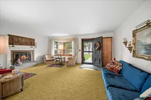 [Address not provided], Northfield, IL 60093 - Photo 2