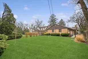 [Address not provided], Northfield, IL 60093 - Photo 22