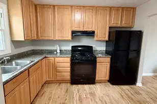 17690 Arlington Dr, Country Club Hills, IL 60478 - Photo 2