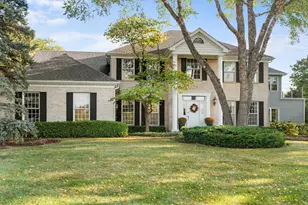 716 Old Westbury Ct, Crystal Lake, IL 60012 - Photo 1