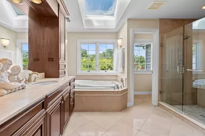 716 Old Westbury Court, Crystal Lake, IL 60012 - Photo 22