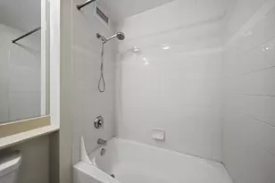 400 N LaSalle St, Chicago, IL 60654 - Photo 14