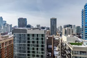 70 W Huron St, Chicago, IL 60654 - Photo 32