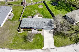 610 Rayjon Dr, Oreana, IL 62554 - Photo 20