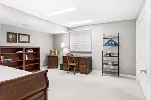 8 Sable Oaks Ct, Bloomington, IL 61704 - Photo 44