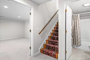 8 Sable Oaks Ct, Bloomington, IL 61704 - Photo 38