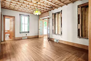 103 W Wood St, Colfax, IL 61728 - Photo 14