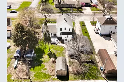 103 W Wood Street, Colfax, IL 61728 - Photo 36