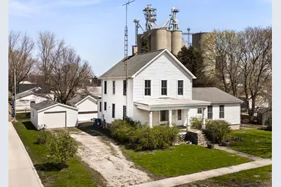 103 W Wood Street, Colfax, IL 61728 - Photo 1