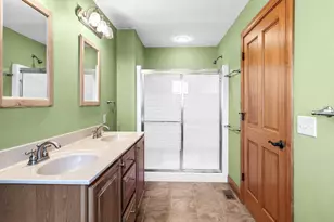 103 W Wood St, Colfax, IL 61728 - Photo 22