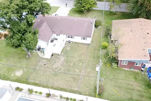 905 S 4th St, Watseka, IL 60970 - Photo 28