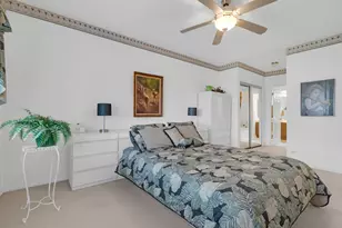 924 Hidden Lake Dr, Buffalo Grove, IL 60089 - Photo 14