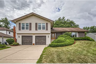 2S170 Stratford Road, Glen Ellyn, IL 60137 - Photo 1