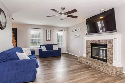 404 Delane Drive, Heyworth, IL 61745 - Photo 16