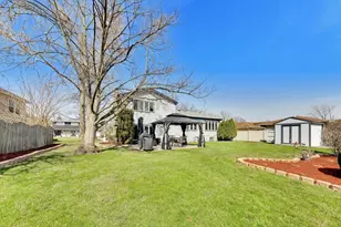 1147 185th St, Homewood, IL 60430 - Photo 24