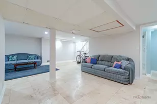 225 Stratford Rd, Des Plaines, IL 60016 - Photo 30