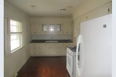 1004 Jenkisson Avenue, Lake Bluff, IL 60044 - Photo 6